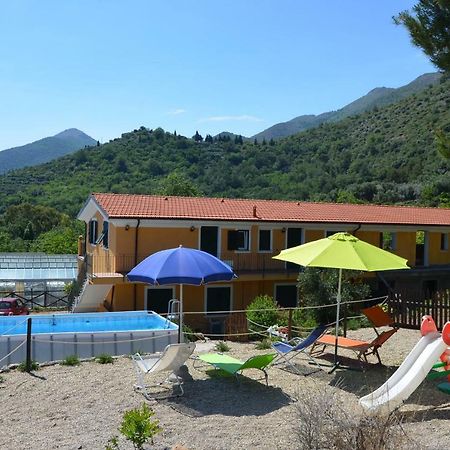 Agriturismo Tendapiccola Ceriale Exterior foto